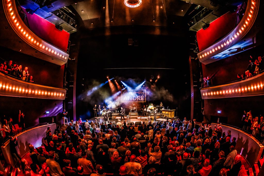 Contact | Gewoon André Tribute Band Gewoon Andre Foto 3 Martin Hols | Gewoon André – André Hazes Tribute Band